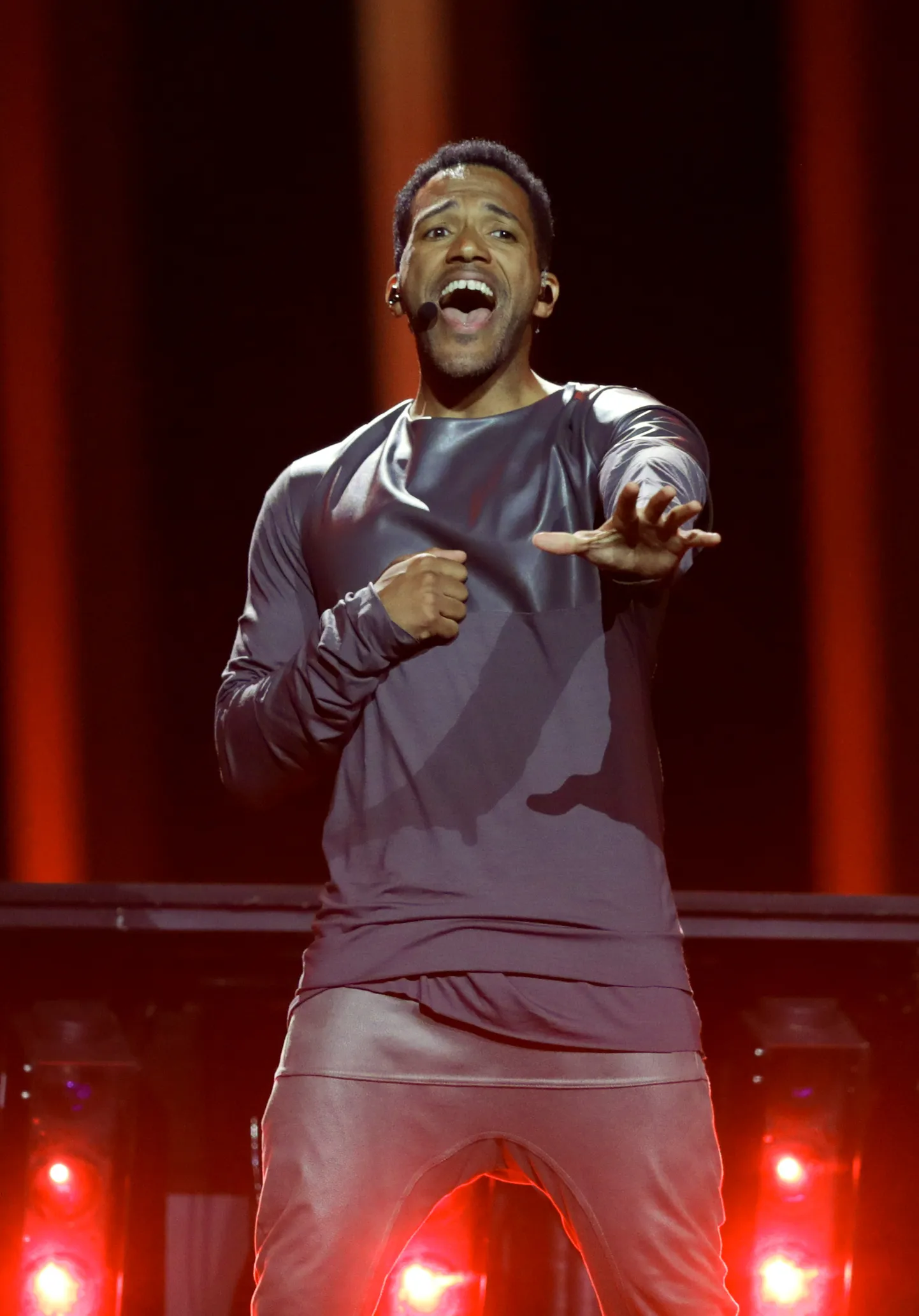 Cesar Sampson.