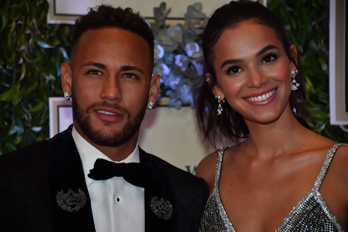 Pariisi Saint-Germaini ründaja Neymar ja Bruna Marquezine 2018. aasta suvel.