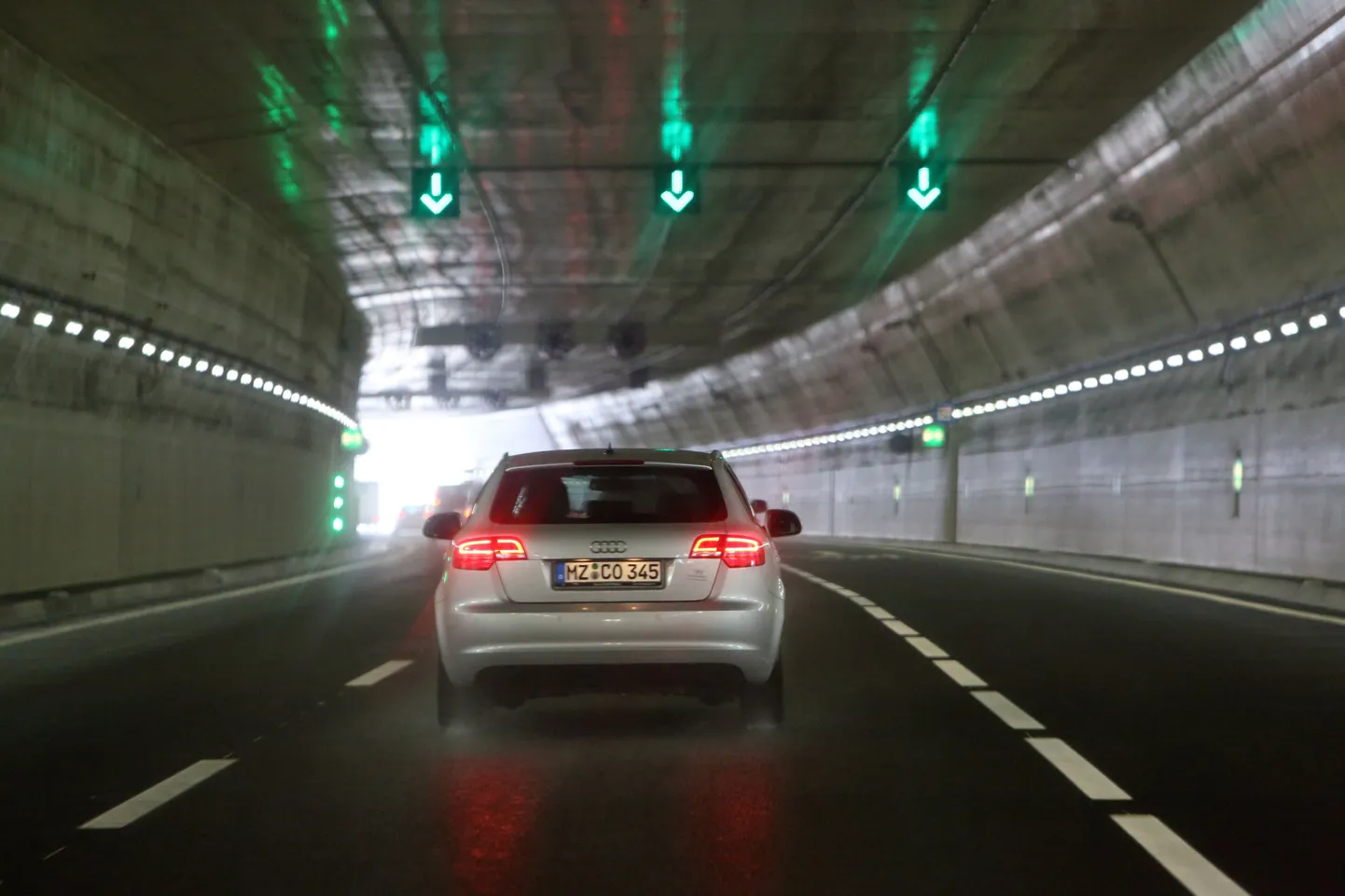 Tunnel