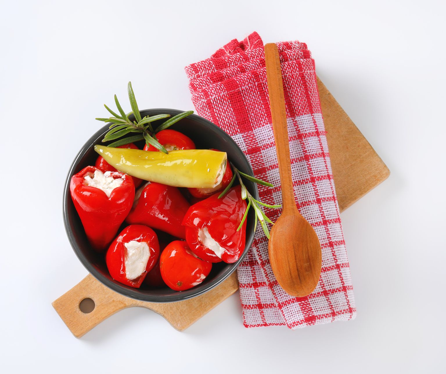 Перец, маринованный со сливами