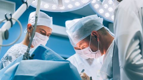 Woman Loses Part of Buttocks, Nearly Dies After Date Due to Infection