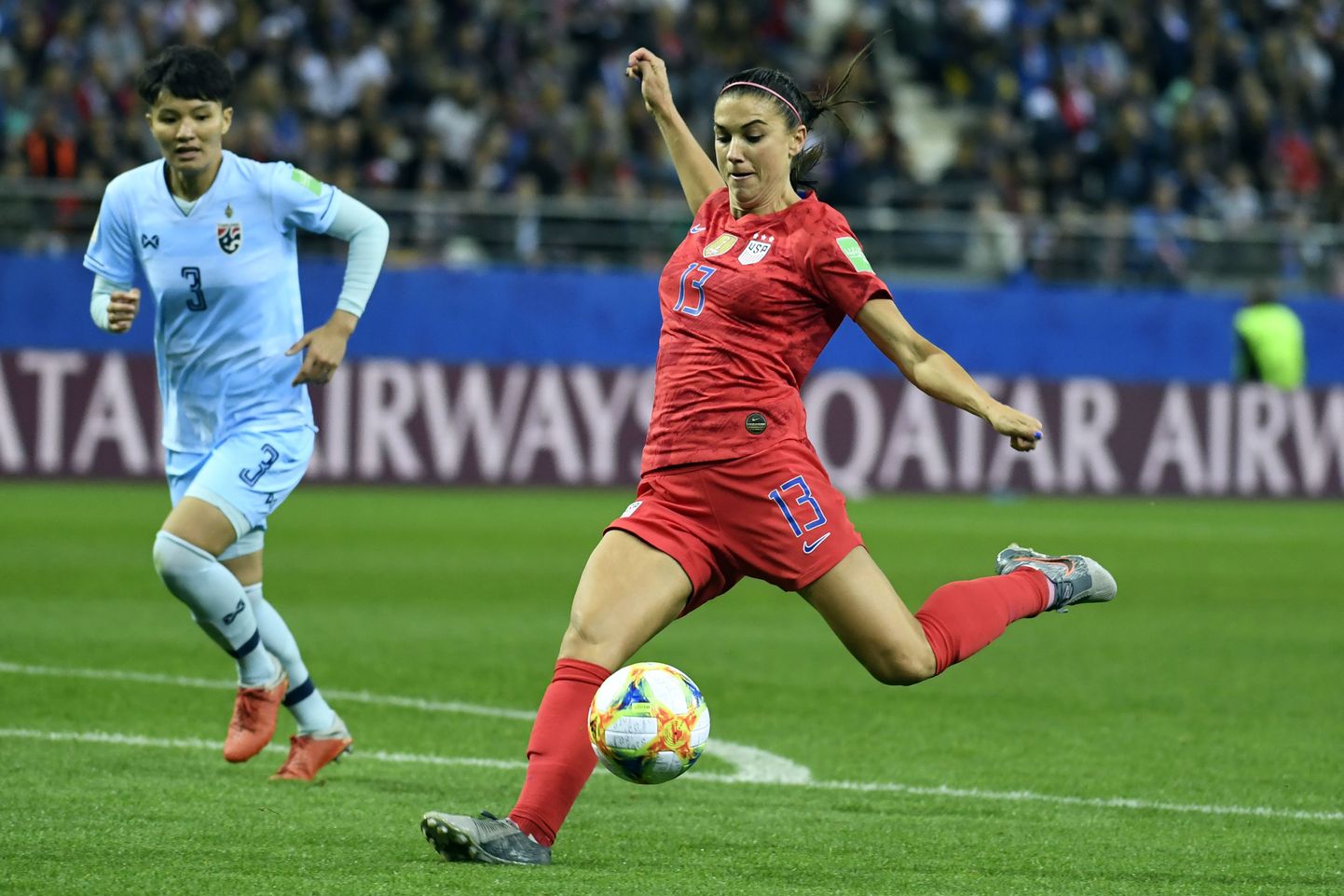 Ameeriklanna Alex Morgan lõi Prantsusmaal toimuval naiste jalgpalli MM-il Tai vastu viis väravat.