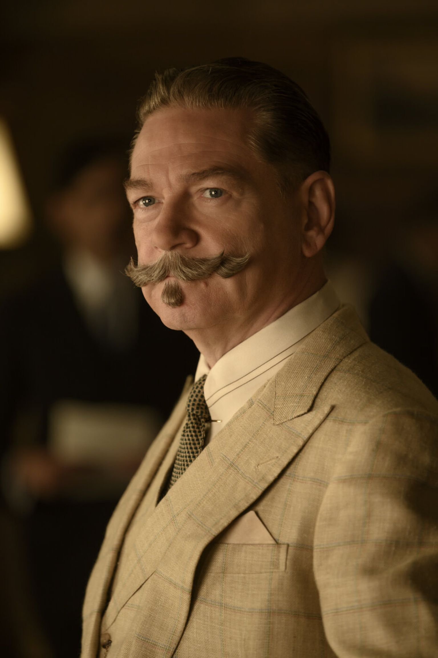 Lavastaja ning näitleja Kenneth Branagh Hercule Poirot'na filmis «Surm Niilusel»