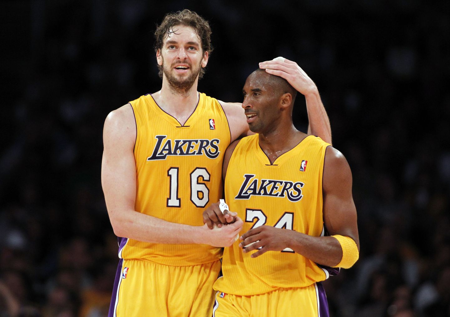 LA Lakersi tugitalad Pau Gasol (vasakul) ja Kobe Bryant.