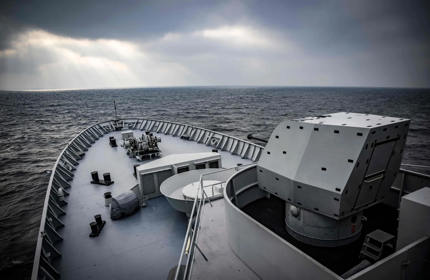 Rootsi laev HMS Carlskrona Läänemerel patrullimas. Foto on illustratiivne.