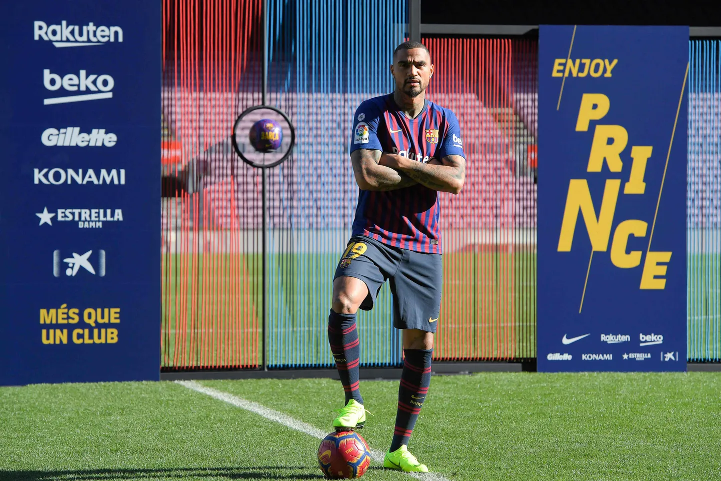Kevin-Prince Boatengist sai ootamatult Barcelona mängija.