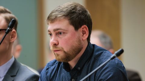 Ülejooksikust Narva võimuliidu saadikule loodi töökoht linna sihtasutuses