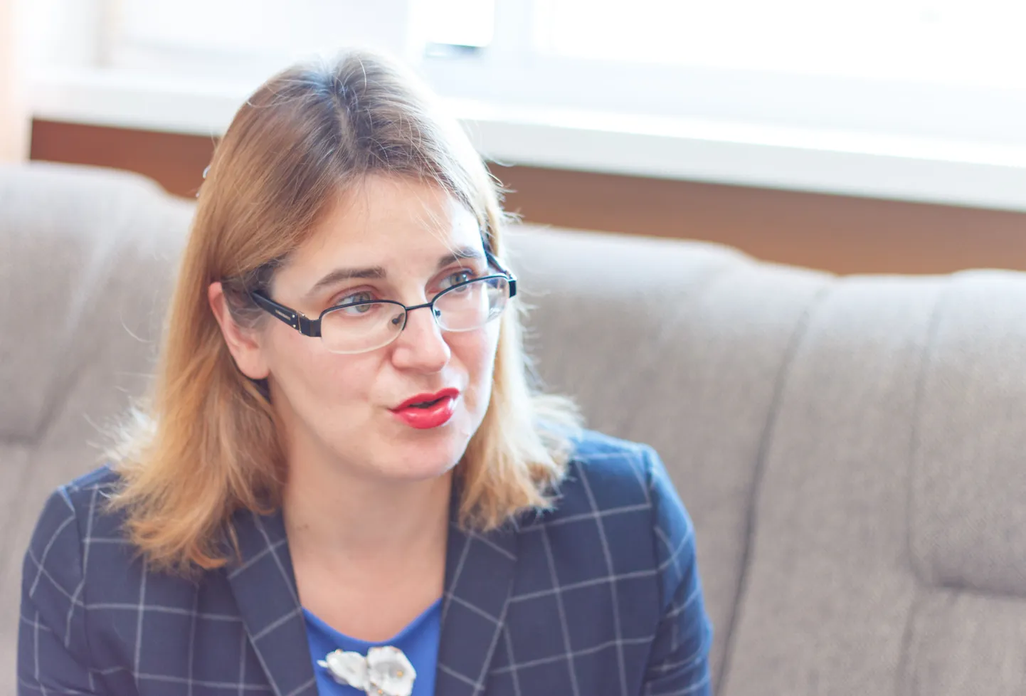 Liisa-Ly Pakosta julgustab inimesi pöörduma tema poole ka juhtumitega, mille puhul raske tõendeid leida. Näiteks mis puudutab töökiusu, seksuaalset ahistamist või muud taolist. «Inimesed, kes oma tööd väga armastavad, kannatavad liigagi sageli selle kõik ära.»