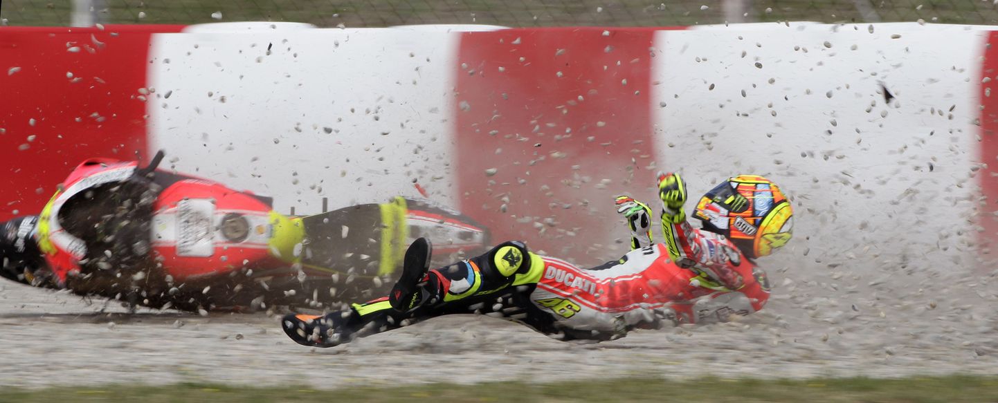 Valentino Rossi tegi avarii