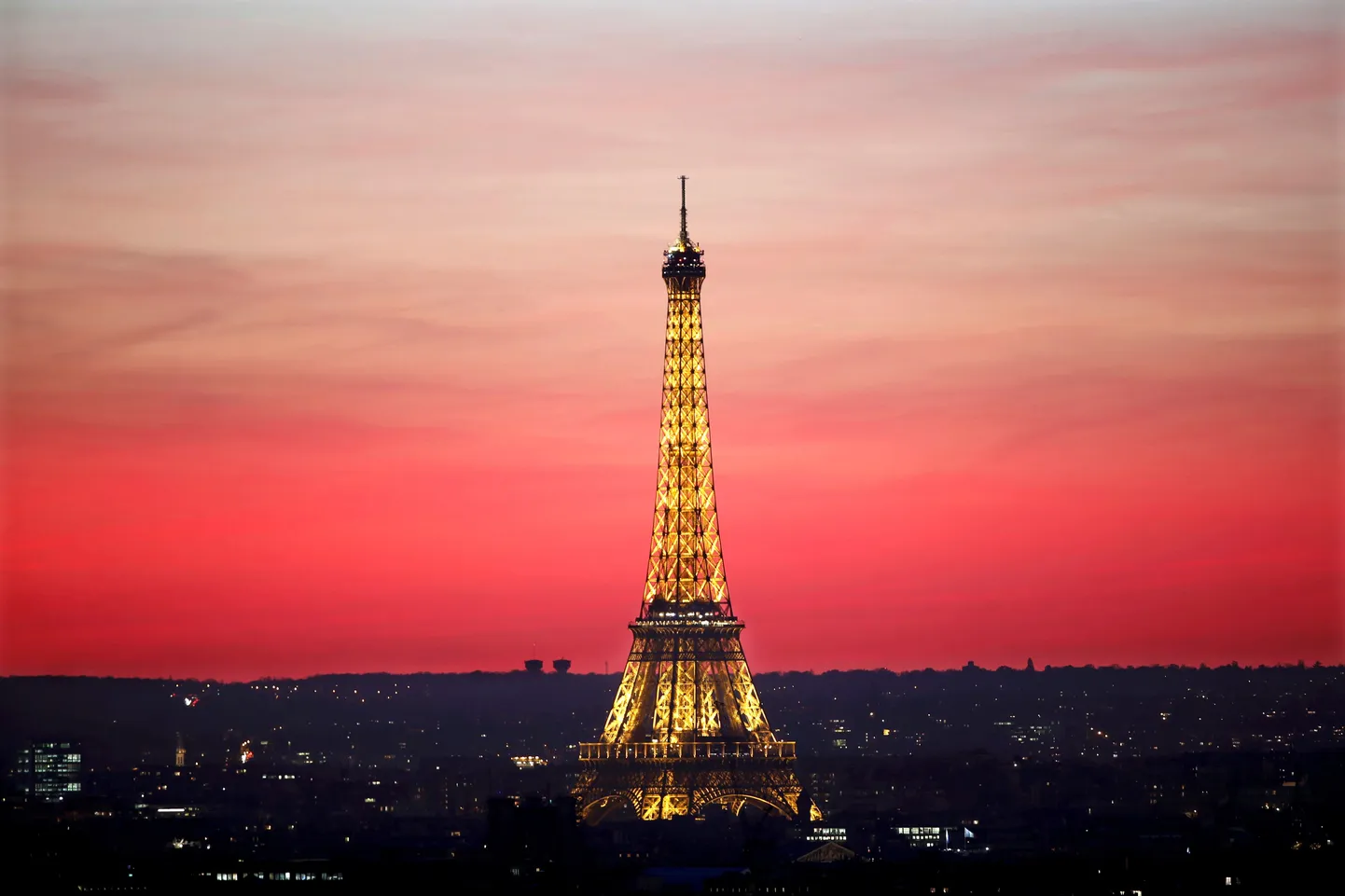 Pariisi kuulus sümbol Eiffeli torn.