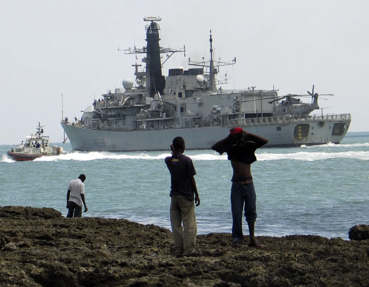 USA tahab Somaalia piraatide elu kibedaks teha.