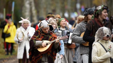 Brīvdabas muzejā notiek Mārtiņdienas svinības