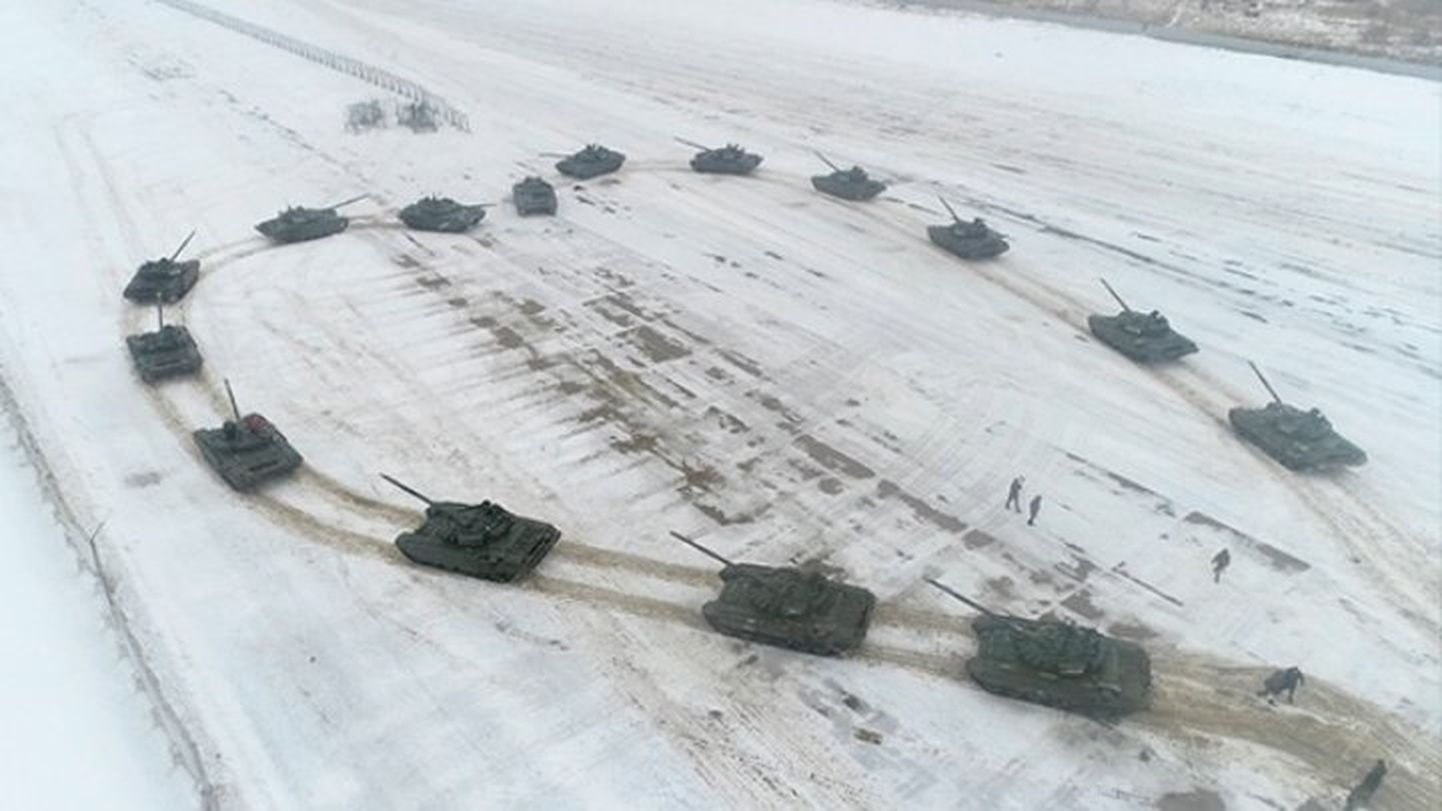 Vene sõdur võttis abieluettepaneku tegemisel appi 16 tanki T-72B3.
