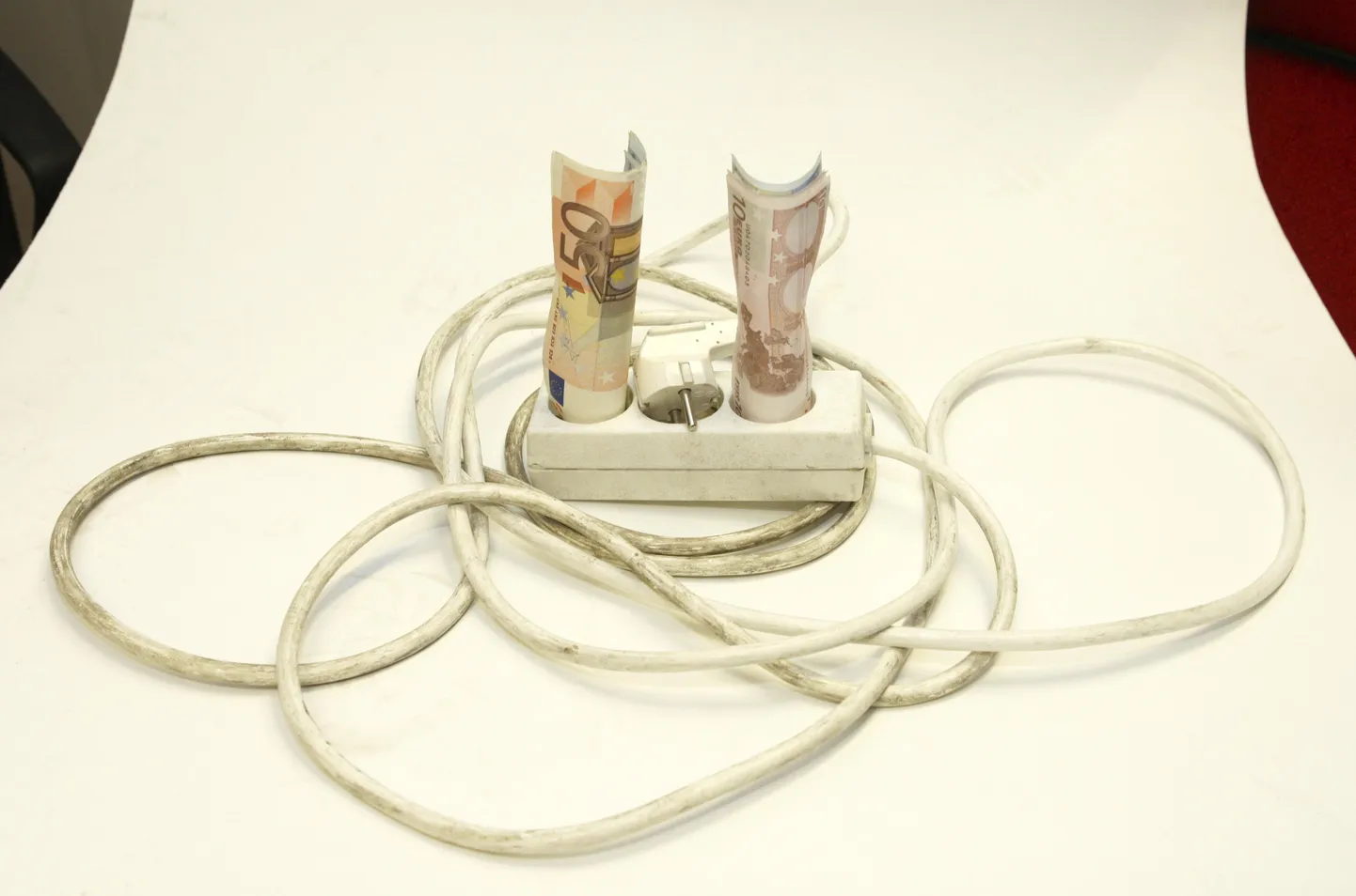 Elektrilepingu automaatne pikendamine võib kaasa tuua suure kulu.