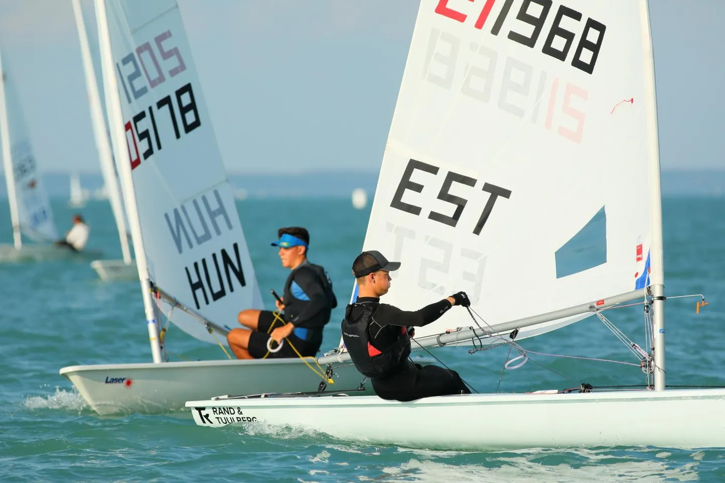 Pärnu jahtklubi purjetajal Keith Luuril oli Balatoni järvel Euroopa meistrivõistluste medal käeulatuses.