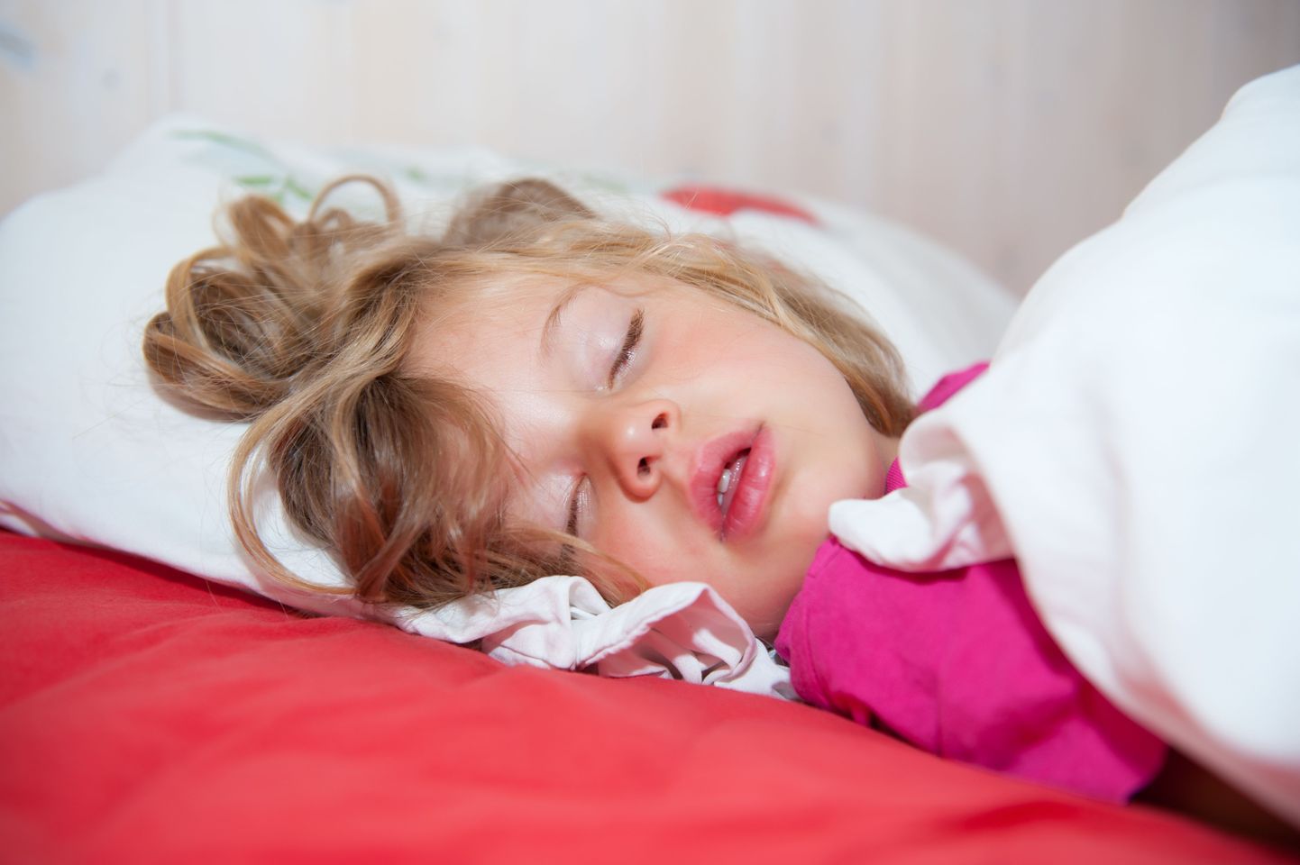 Laste uneprobleeme ei tasu ignoreerida, sest see võib halvendada ka päevaste tegevustega hakkamasaamist.
