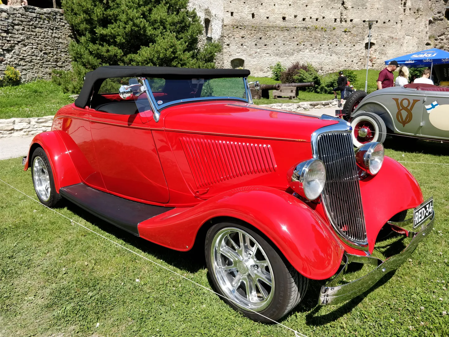 American Car Beauty Show Haapsalu lossihoovis.