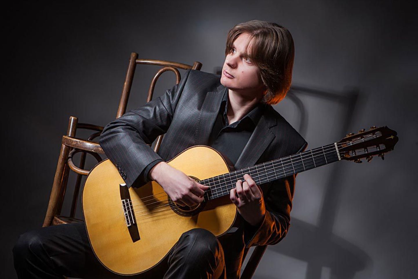 Pärnu kitarrifestivalil esineb Anton Baranov Venemaalt.