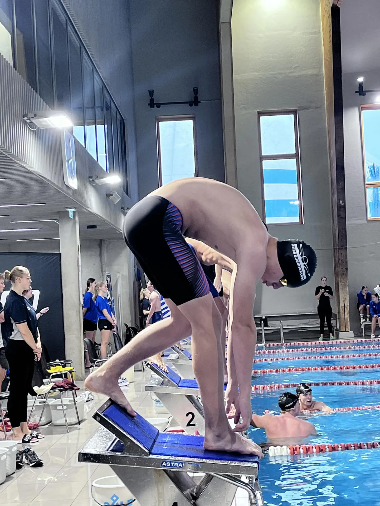 Märten Erik Arold ujus U16 vanuseklassis 100 meetri rinnuli stiilis välja uue Järvamaa rekordi.