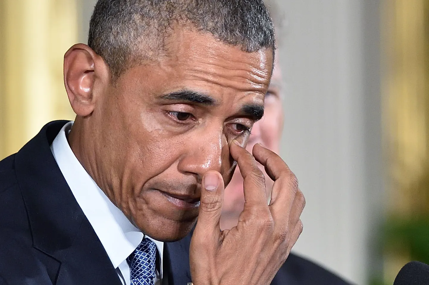 Barack Obama pisarat poetamas