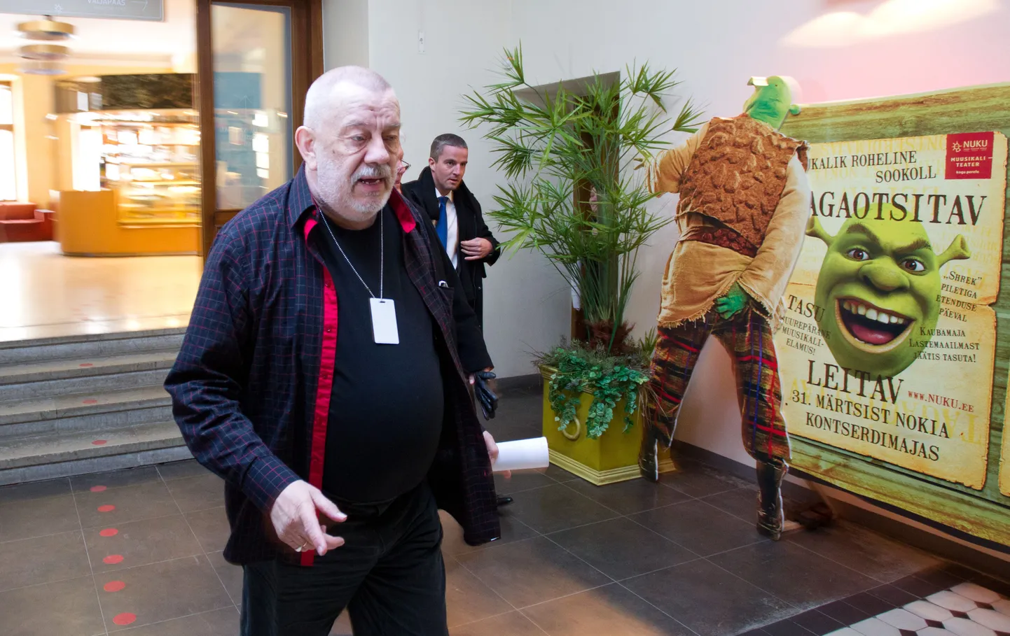 Nukuteatri trupi ja kultuuriminster Rein Langi kohtumine Nukuteatris.