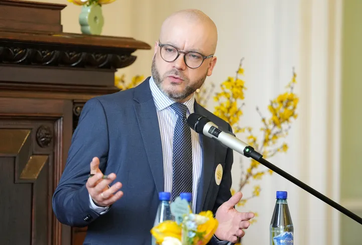 Edijs Bošs devis rezerves karavīra zvērestu