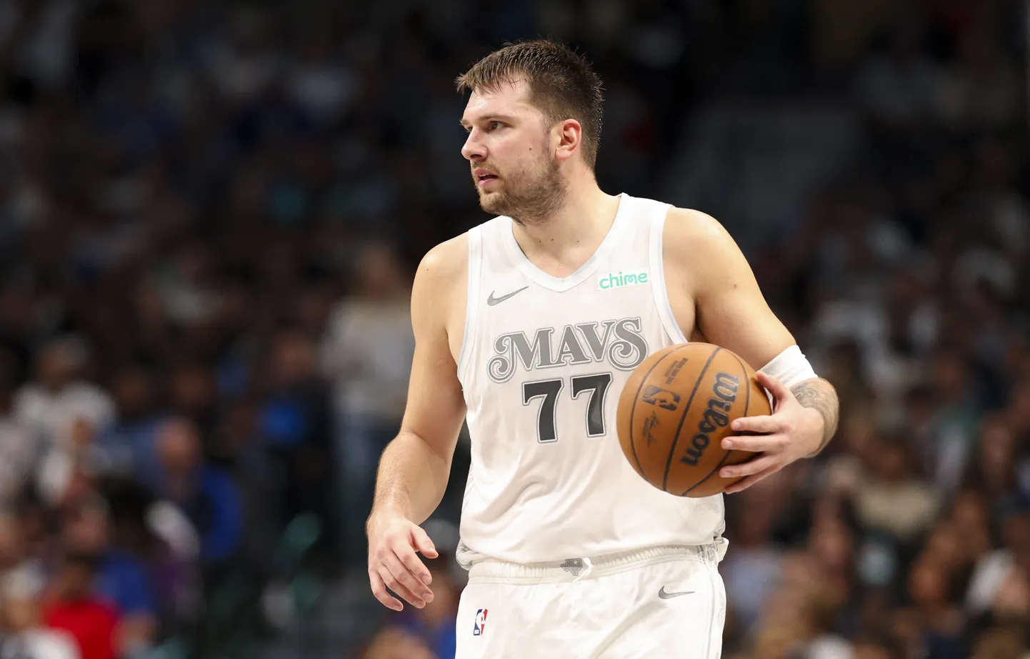Luka Dončičs.