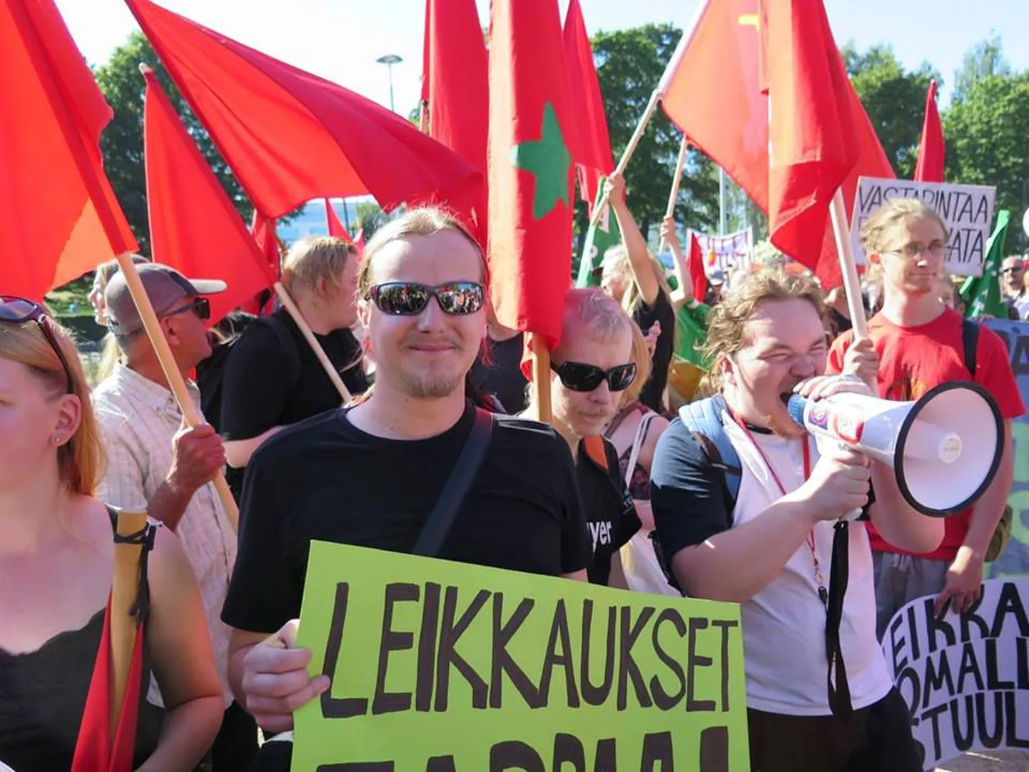 Kommunistinen nuorisoliitto aktivistid.