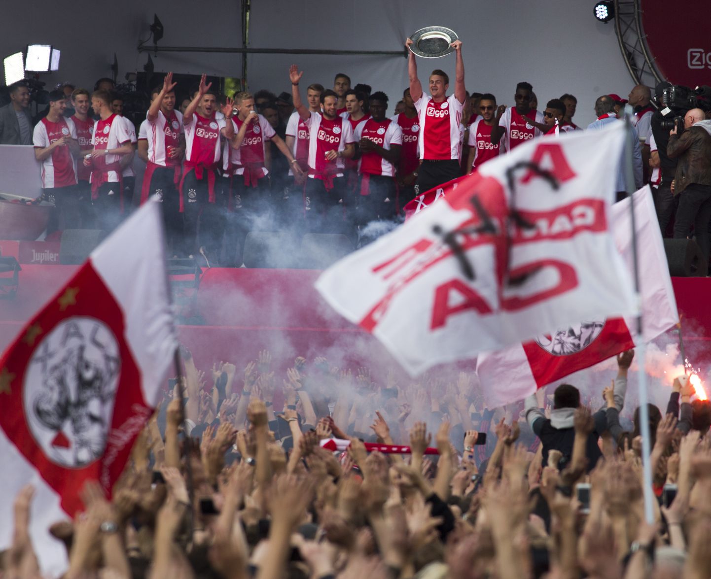 Amsterdami Ajaxi võidupidustused.