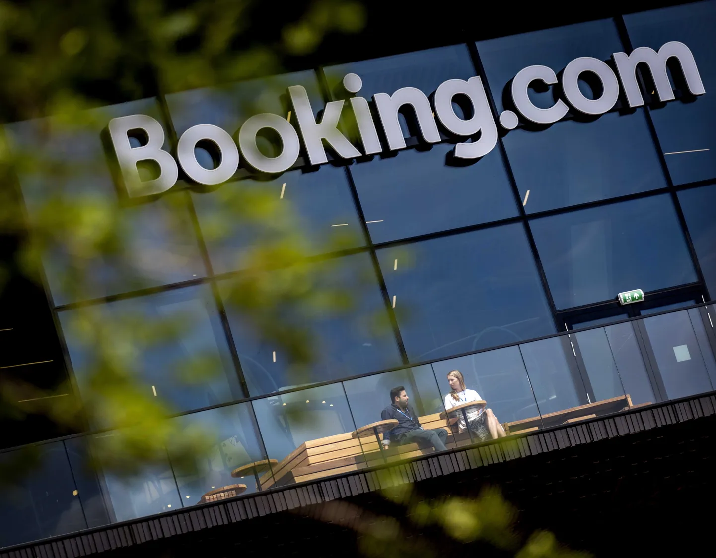 Vaade Booking.com-i peakorterile Amsterdamis Hollandis, 26. juuni 2023