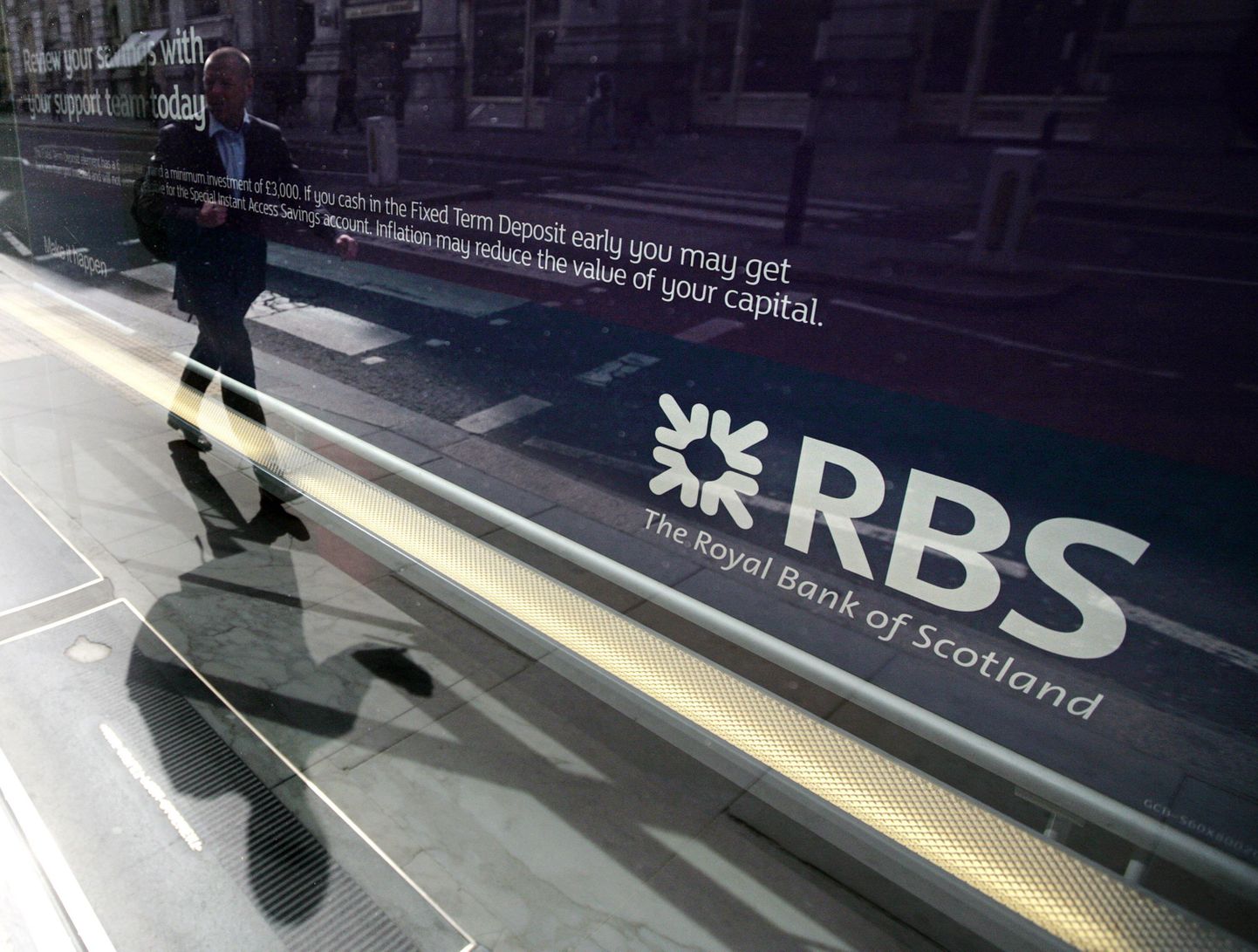 Royal Bank of Scotlandi logo Londonis asuval kontoril.