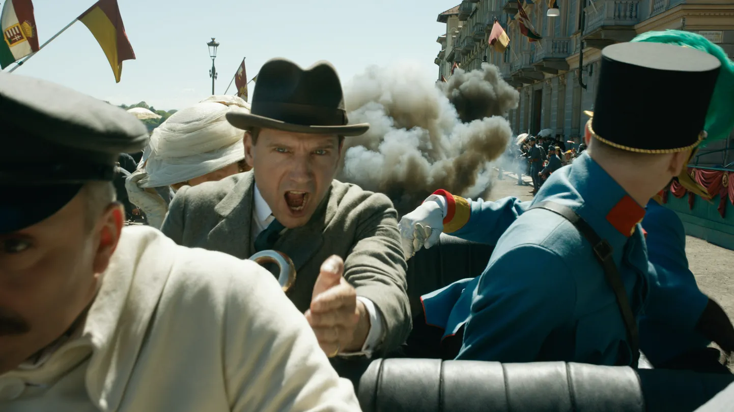 Matthew Vaughni lavastatud "The King's Manis" teeb suurepärase rolli Ralph Fiennes.