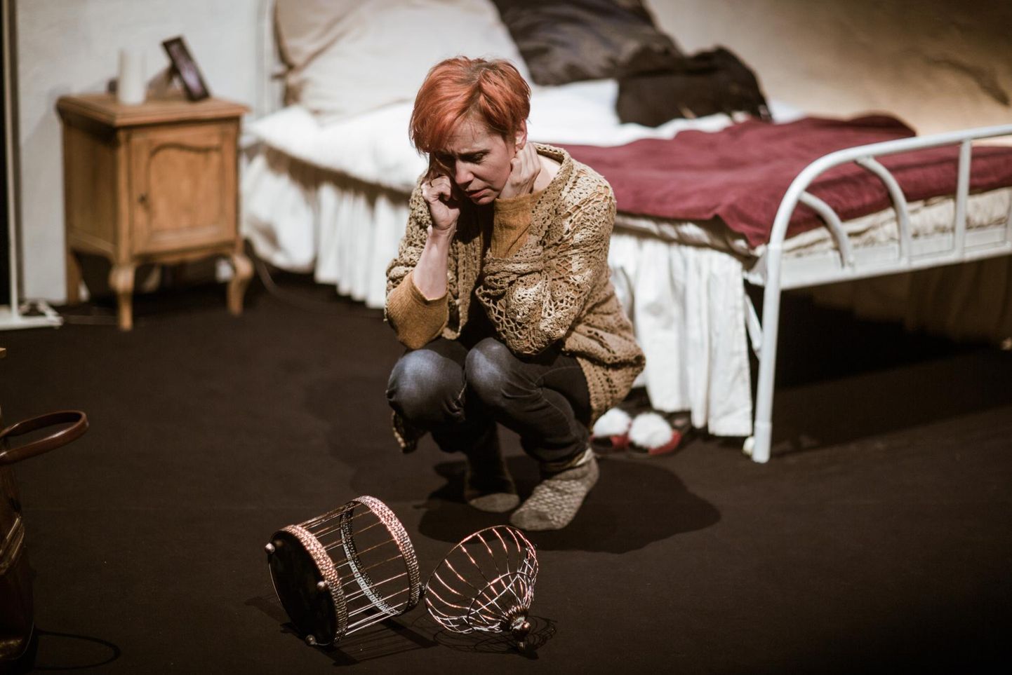 Tiina Mälberg Rakvere teatri lavastuses "See kõik on tema".