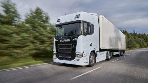 Scania alustas Rootsis Södertäljes uute elektriveokite tootmist