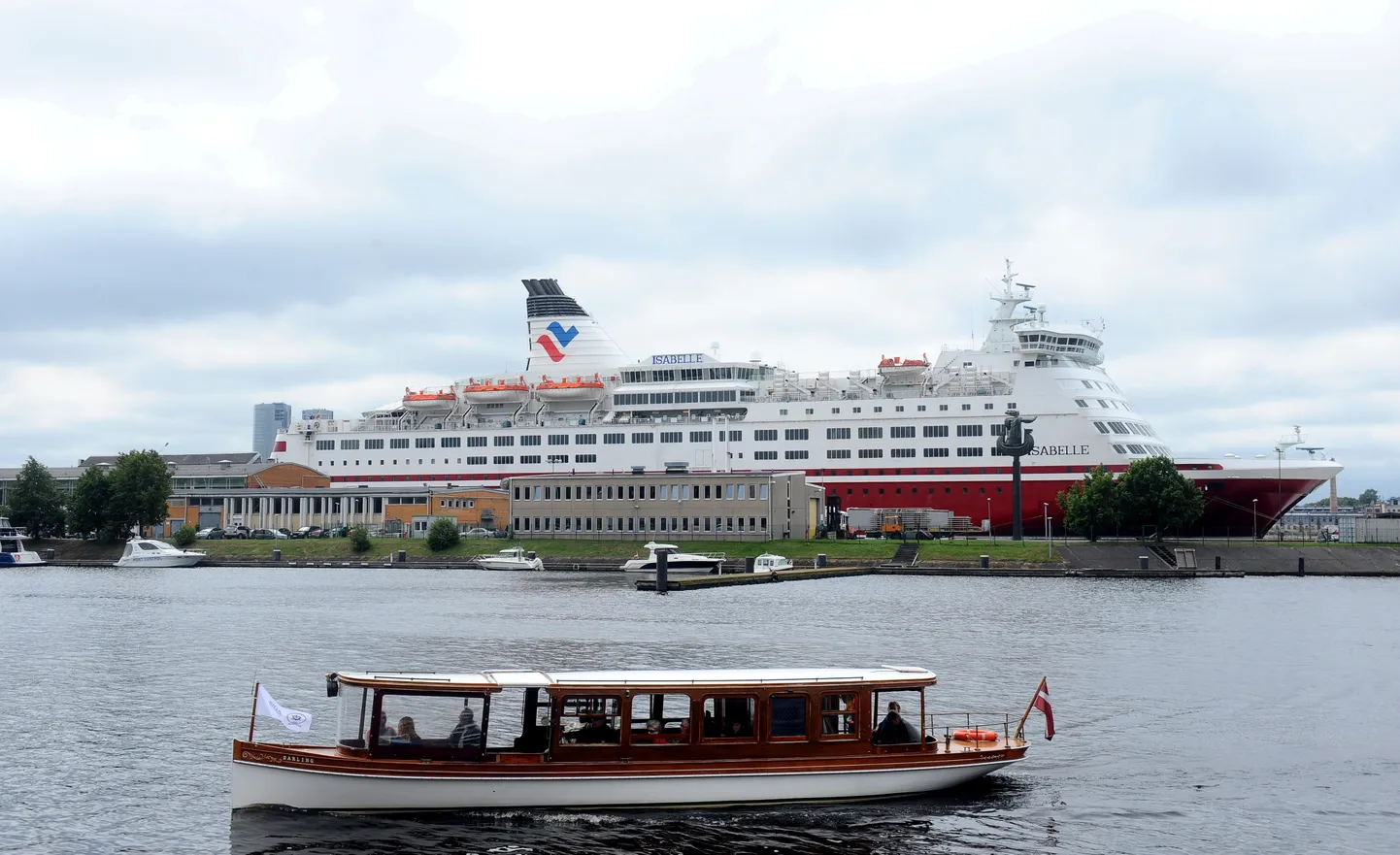 Паром "MS Isabelle" в Рижском пассажирском порту