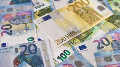 Augustis ulatus eelarvepuudujääk 0,8 protsendini SKP-st