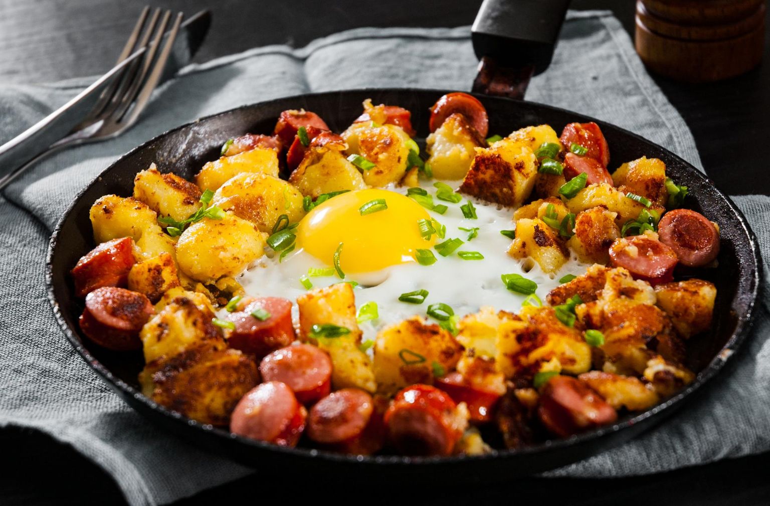 Panniroale võib peale lüüa mune või katta see fetajuustuga. FOTO: Shutterstock