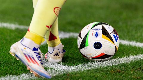 На чемпионате Европы УЕФА назначила командам штрафов более чем на 1,2 млн евро