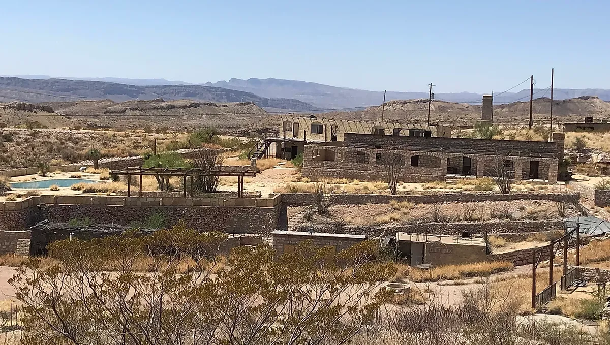 Villa de la Mina.