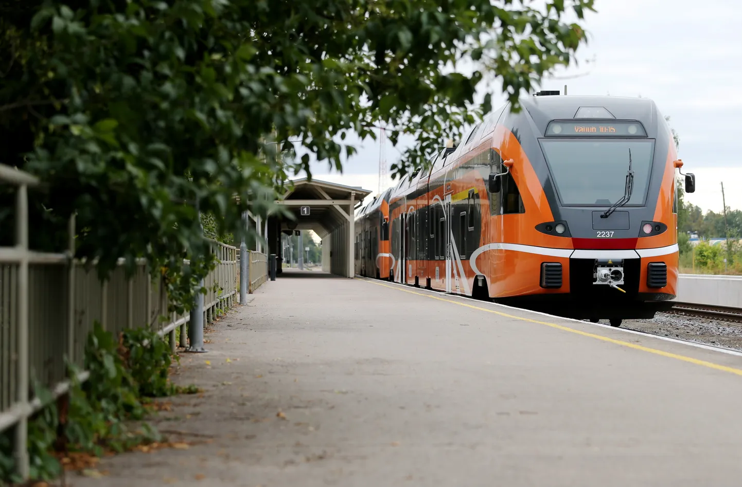 Alates järgmise aasta septembrist hakkavad Tartu ja Tallinna vahelisel rongiliinil sõitma 16 uut Elroni rongi.