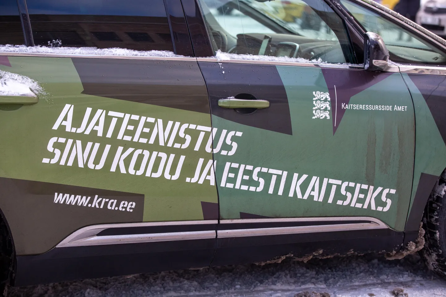 Ajateenijad. Paide. Ajateenistus ajateenijad pamt parkla.

Foto: Dmitri Kotjuh/ Järva Teataja