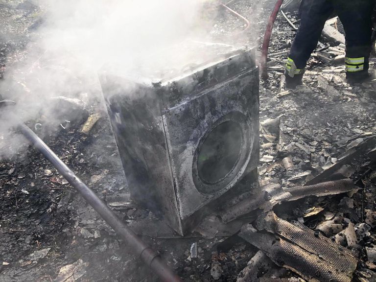 Päästeameti teatel sai laupäevane põleng Lalsi külas esialgsetel andmetel alguse sauna eesruumis olnud pesumasina rikkest.