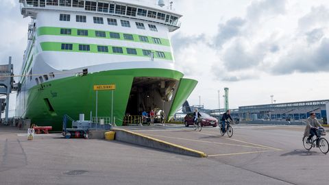 Российское издание: Tallink планирует возобновить паромное сообщение с Петербургом