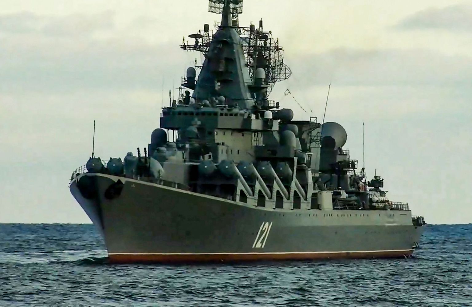Ракетный крейсер "Москва", еще в рабочем состоянии