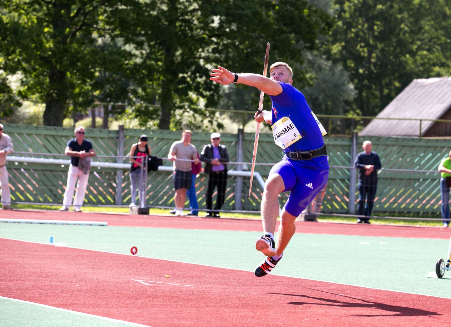Tanel Laanmäe viskas eilsel võistlusel isikliku rekordi.