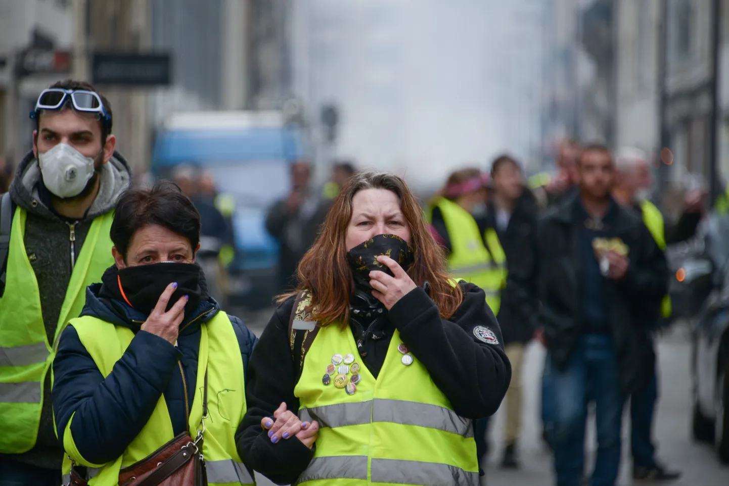 "Dzelteno vestu" protesti Francijā