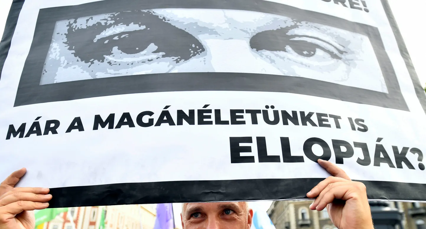 Pegasuse nuhkvara kasutamise vastane meeleavaldus Budapestis.