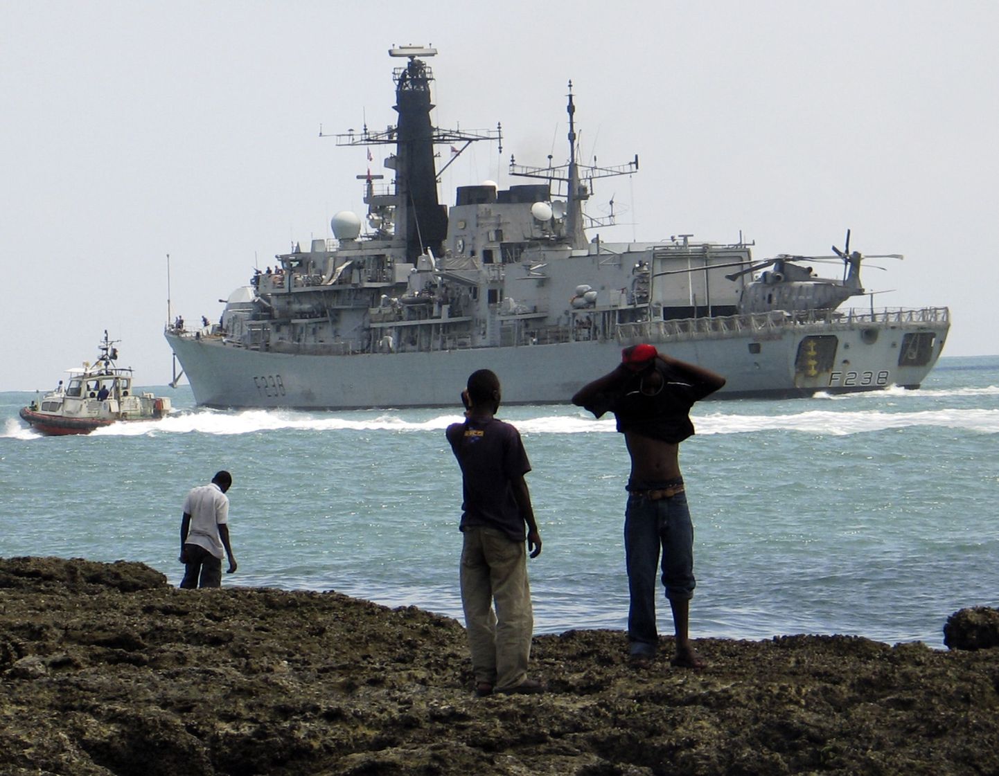 USA tahab Somaalia piraatide elu kibedaks teha.