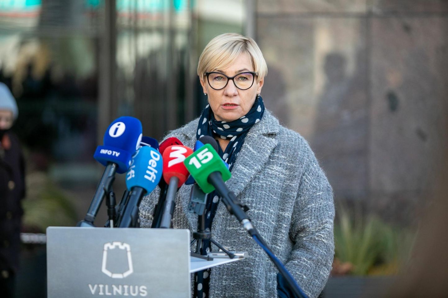 Jurgita Šiugždinienė ei suutnud Kaunase volikogus töötamise ajal tehtud kuluhüvitisi veenvalt selgitada ja pidi haridusministri kohalt tagasi astuma. 