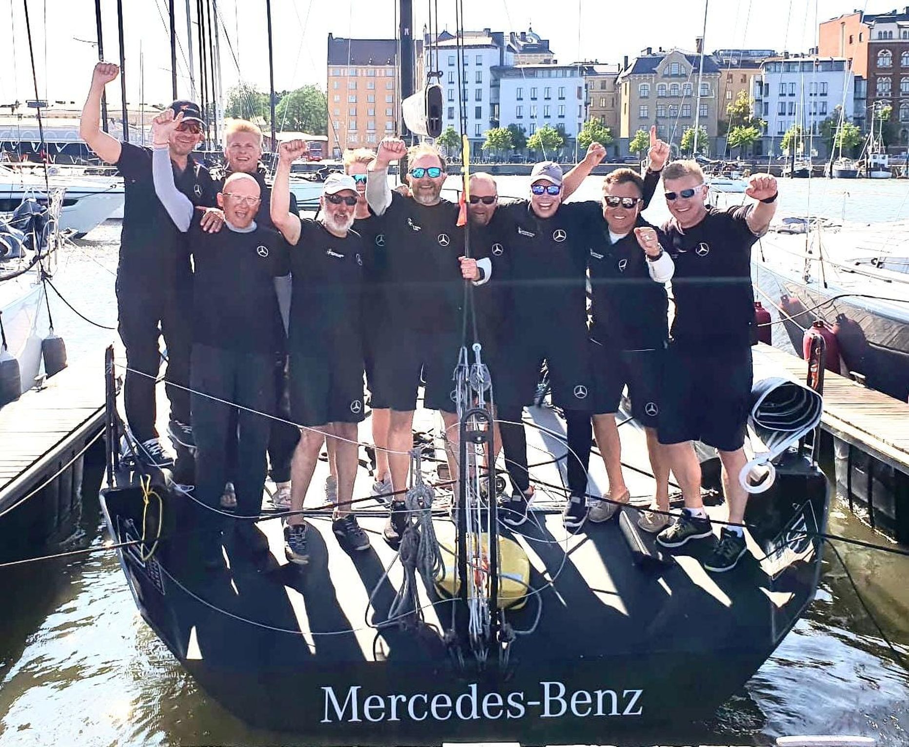 Team Mercedes-Benz, värsked Eesti-Soome meistrid